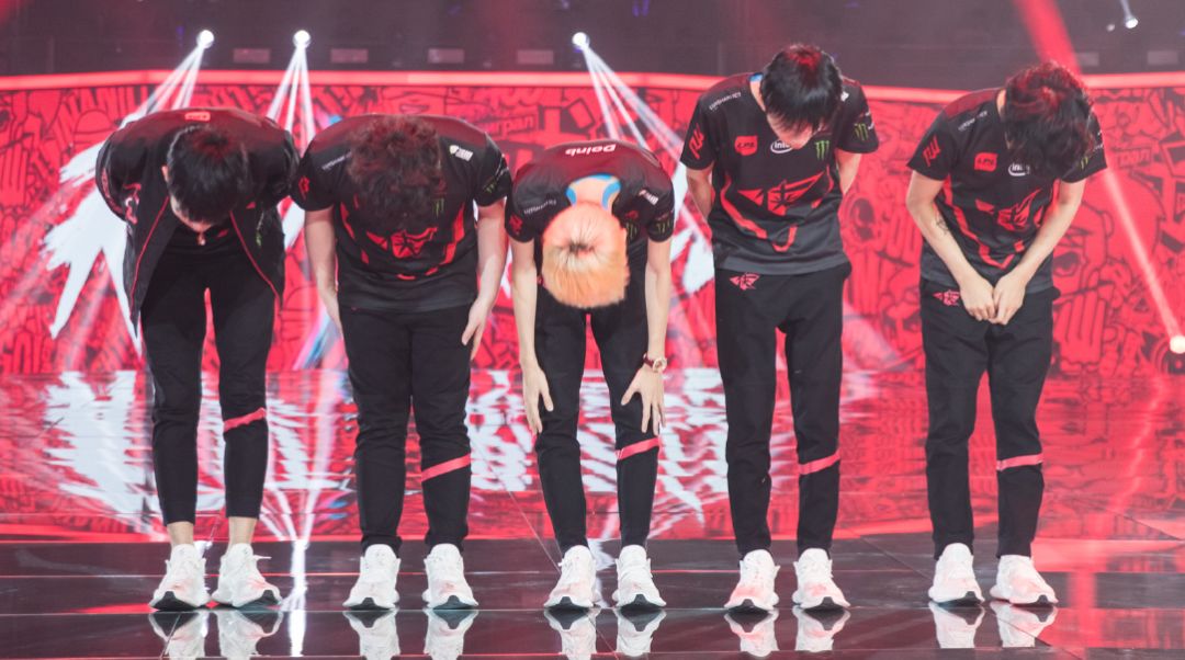  电竞选手伤病困扰，健康管理引关注