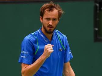 辛纳青春风暴席卷,意大利新星登顶美网